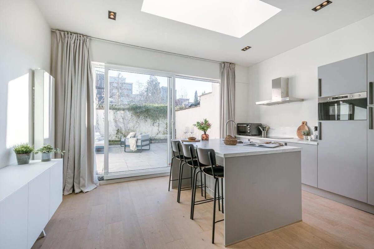 안트베르펜 House With Large And Sunny Terrace 빌라 외부 사진