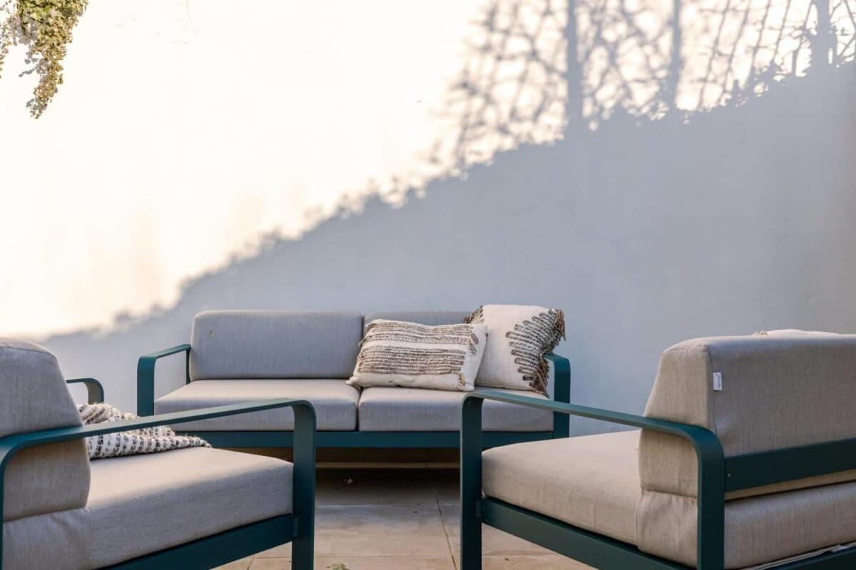 안트베르펜 House With Large And Sunny Terrace 빌라 외부 사진